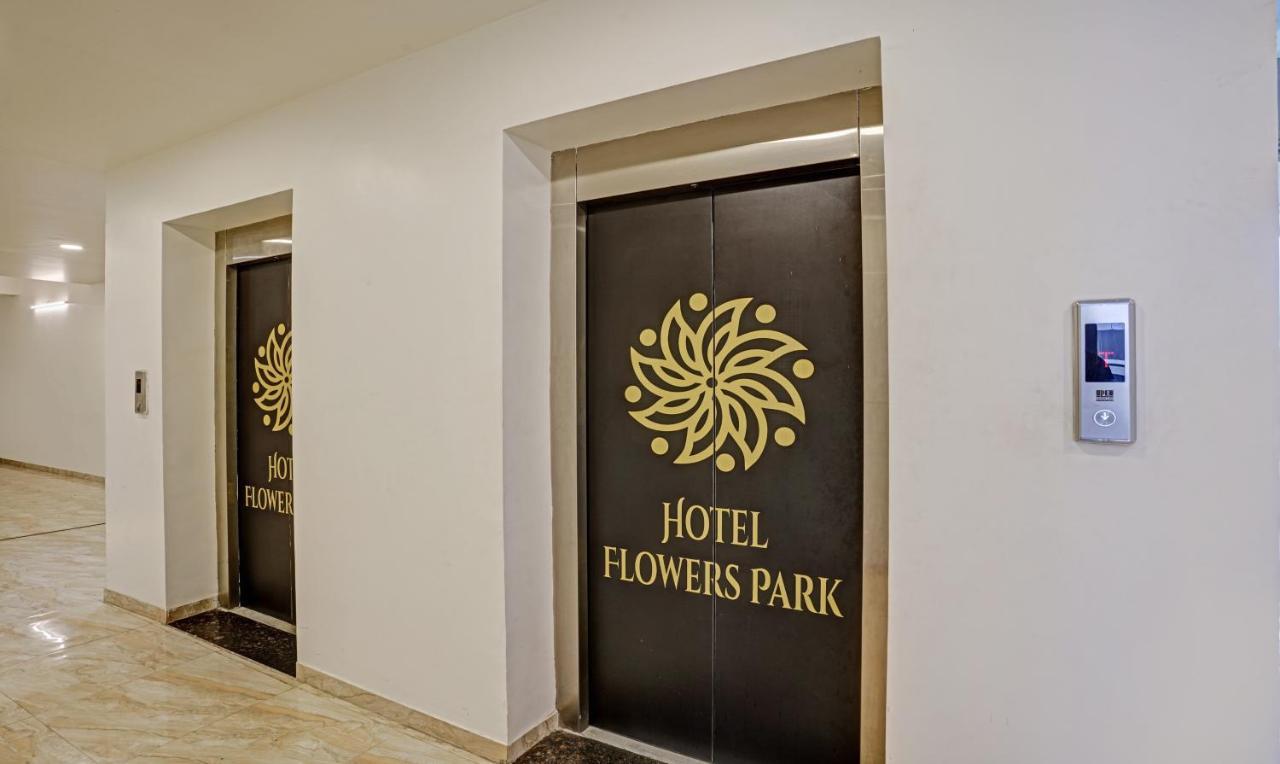 Treebo Trip Hotel Flowers Park Nášik Exteriér fotografie